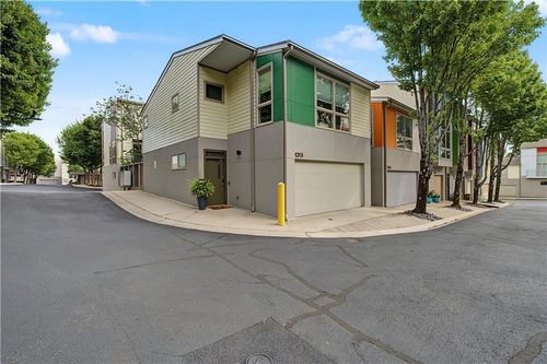 1213 Van Allen Mews Nw, Atlanta, GA, 30318-4183 | Card Image