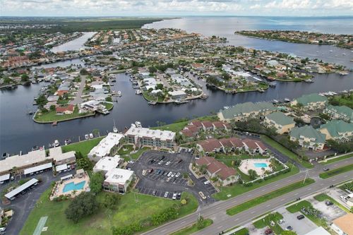 apt-4-1028 Apollo Beach Blvd, APOLLO BEACH, FL, 33572-2026 | Card Image