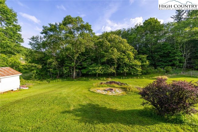 201 W Laurel Knob Rd, House other with 2 bedrooms, 1 bathrooms and null parking in Todd NC | Image 35
