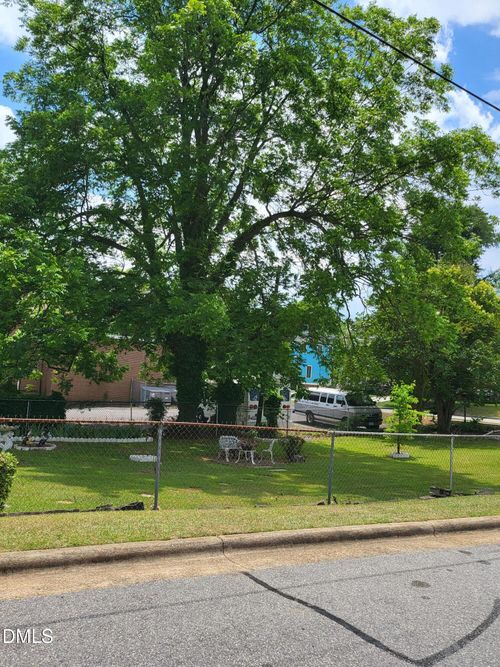 1406 E Jones St, Raleigh, NC, 27610-2318 | Card Image