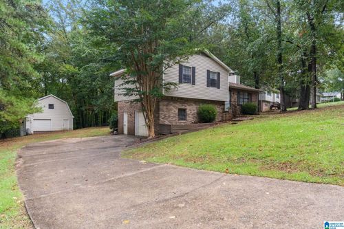 1152 Oak Creek Trl Ne, Birmingham, AL, 35215-1525 | Card Image