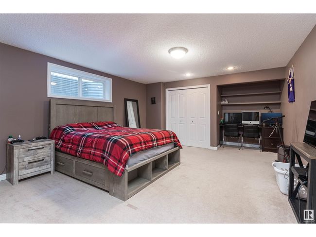 446 Sparling Crt Sw, House other with 4 bedrooms, 4 bathrooms and 4 parking in Edmonton AB | Image 35