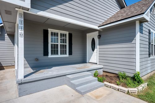 1110 N Ross Ave, Sherman, TX, 75090-4256 | Card Image