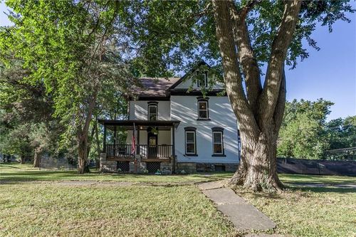 404 S Sycamore St, Ottawa, KS, 66067-2535 | Card Image