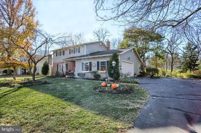 1008 Acre Drive, House other with 4 bedrooms, 2 bathrooms and null parking in CARLISLE PA | Image 3