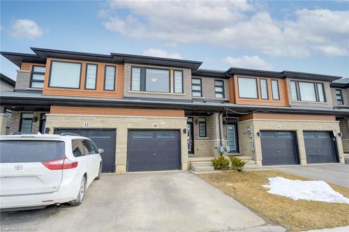 10 June Callwood Way, Brantford, ON, N3T0T7 | Card Image