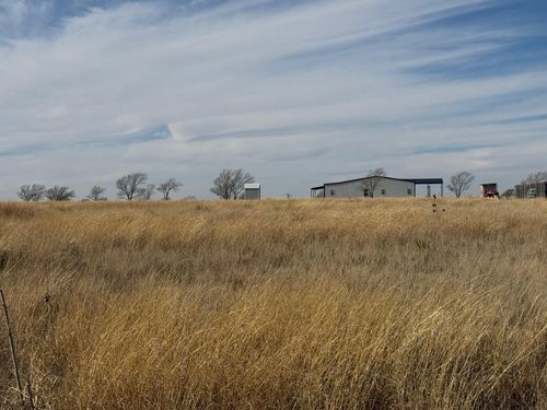 6726 E Ellis Street, Smyer, TX, 79367 | Card Image