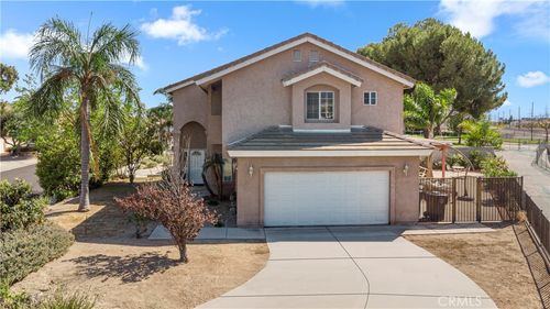 13415 Banning Street, Fontana, CA, 92336 | Card Image