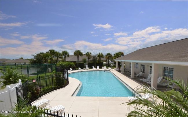111 Port Royal Ct, House other with 4 bedrooms, 2 bathrooms and null parking in Sebastian FL | Image 4