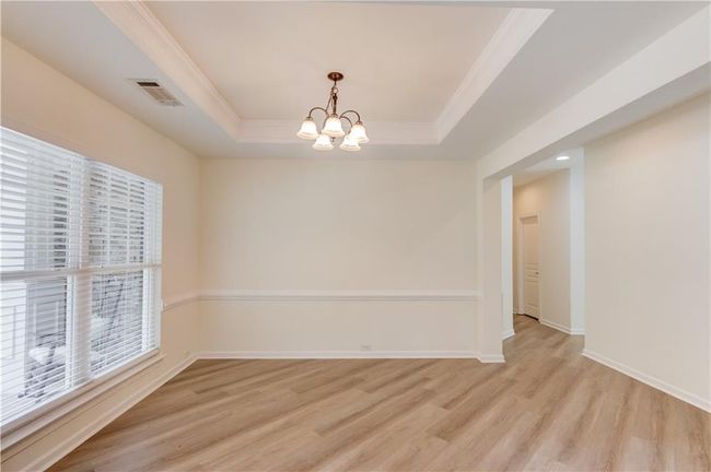 7653 Legacy Rd, House other with 4 bedrooms, 3 bathrooms and null parking in Flowery Branch GA | Image 7