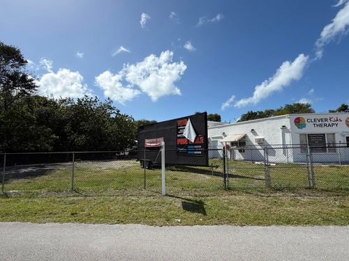 0-104.5 Mm 104 5 Overseas Highway, Key Largo, FL, 33037 | Card Image