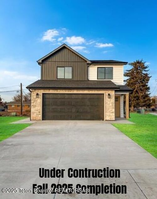 100 Bear Hollow Cir, Thayne, WY, 83127 | Card Image