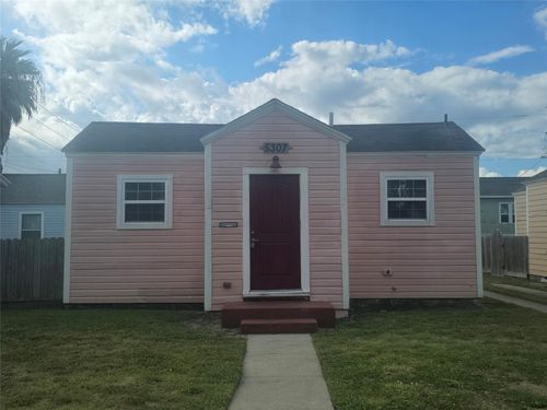 5307 Avenue O, Galveston, TX, 77551-4738 | Card Image
