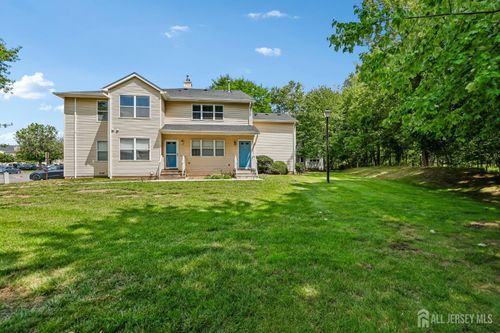 4 Chelsea Dr, Piscataway, NJ, 08854-2176 | Card Image