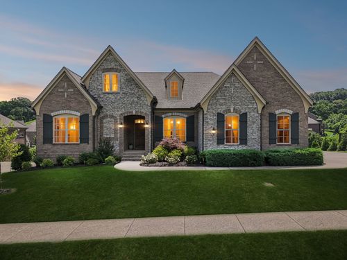 7060 Crimson Leaf Ln, College Grove, TN, 37046-1477 | Card Image