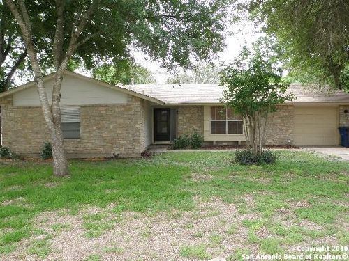 5874 Castle Run, San Antonio, TX, 78218-4135 | Card Image