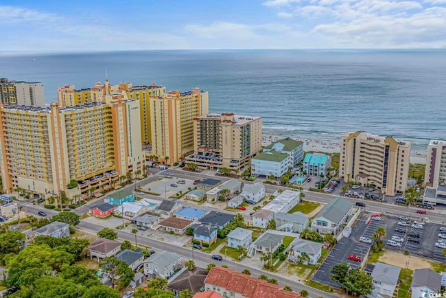 Bird's eye view featuring a water view | Image 37