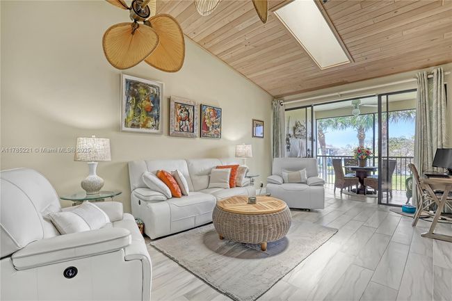 APT-13 - 6121 Se Landing Way, Condo with 3 bedrooms, 2 bathrooms and null parking in Stuart FL | Image 20
