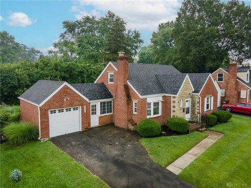 3858 Far Hills Ave, Dayton, OH, 45429-2520 | Card Image