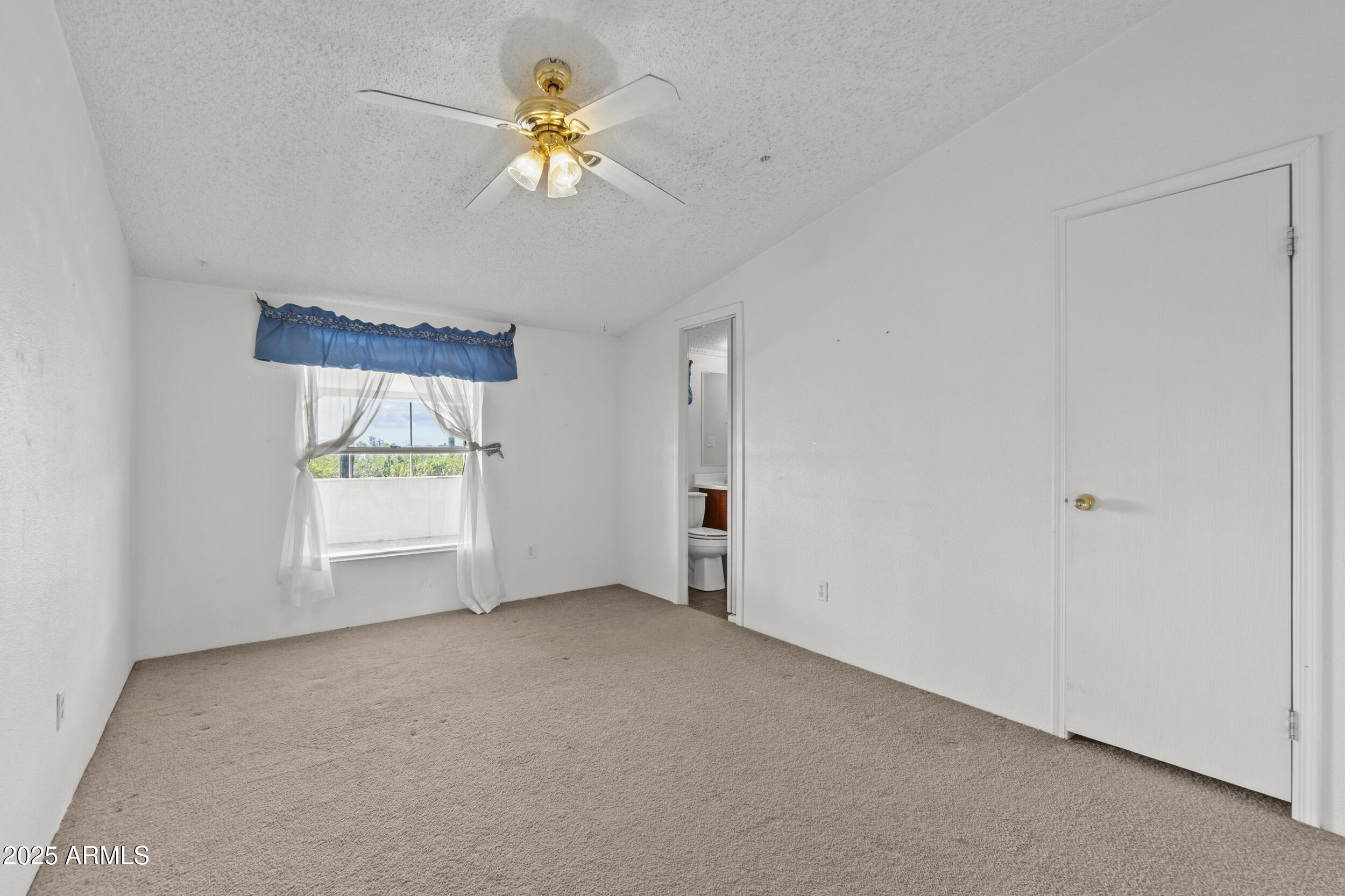 Residential in Wittmann 5