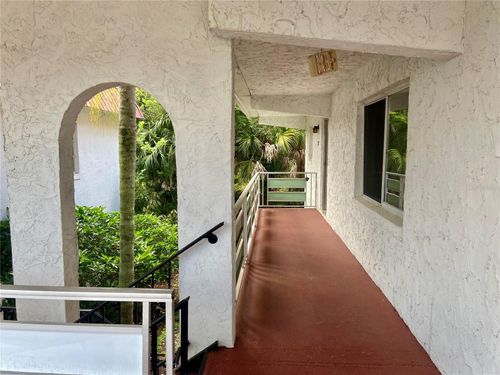 208-1100 Martinique Dr, WINTER HAVEN, FL, 33884-1737 | Card Image