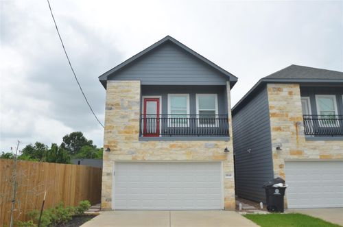 9826 Tuffly St, Houston, TX, 77029-4252 | Card Image