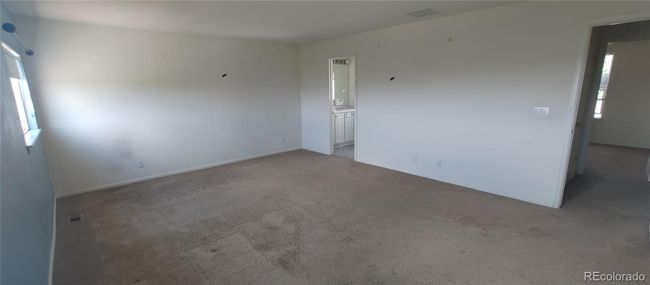 Primary bdrm | Image 11