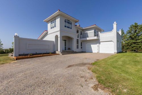 250067 Township Road 92b, Fort Macleod, AB, T0L | Card Image