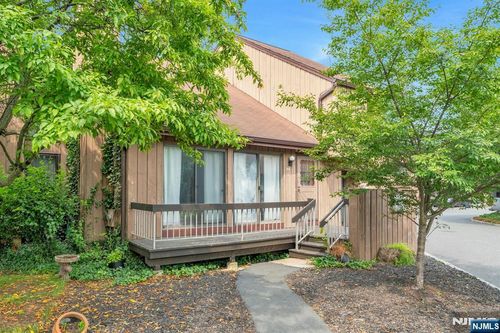 118 Bluebird Dr, Hillsborough, NJ, 08844-4983 | Card Image