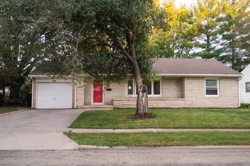 1101 Main St, Rochelle, IL, 61068-1713 | Card Image