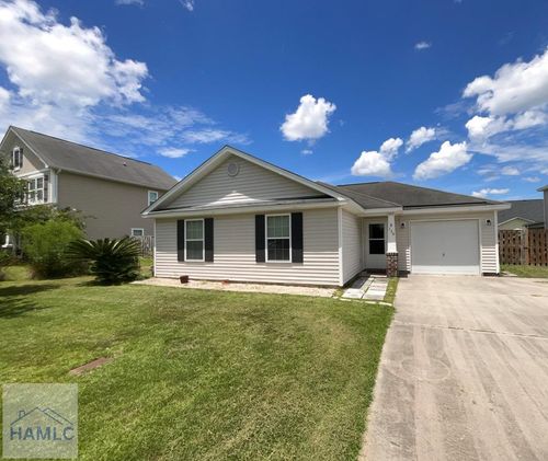 130 Willow Oak Dr, Richmond Hill, GA, 31324-4068 | Card Image