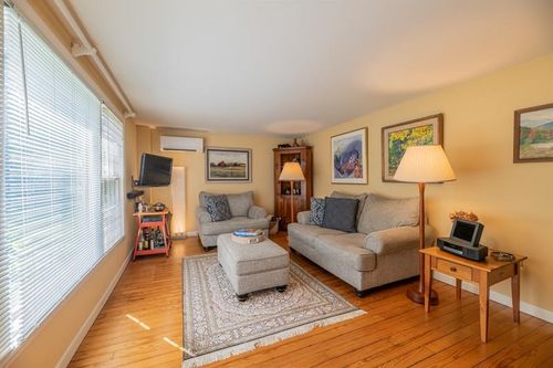 528 Route 121, Windham, VT, 05359 | Card Image