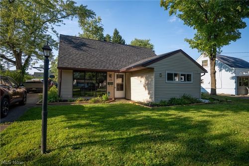 2378 Clyde St, Poland, OH, 44514-1714 | Card Image