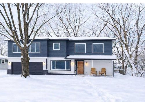 3220 Aquila Ln S, Saint Louis Park, MN, 55426-3709 | Card Image