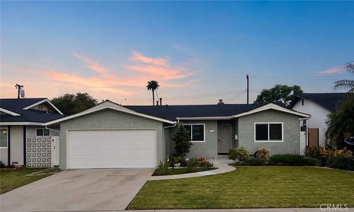 351 Kinley St, La Habra, CA, 90631-4312 | Card Image