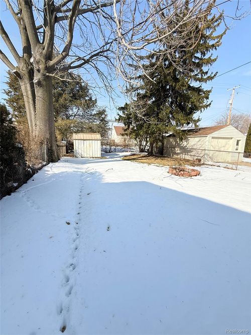 17633 Henry Street, Melvindale, MI, 48122 | Card Image