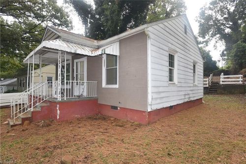 1920 Maryland Ave, Winston Salem, NC, 27101-4618 | Card Image