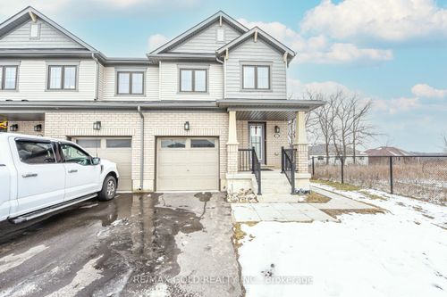 17 Allcroft Crt, Hamilton, ON, L8J0H7 | Card Image