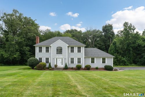 49 Melissa Dr, North Haven, CT, 06473-2028 | Card Image