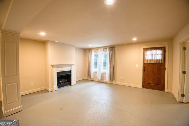 263 Ohm Ave, House other with 5 bedrooms, 3 bathrooms and 4 parking in Avondale Estates GA | Image 4