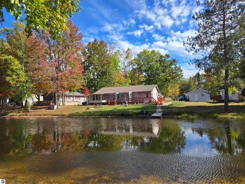 159 Aspenwood Drive, Prudenville, MI, 48651 | Card Image