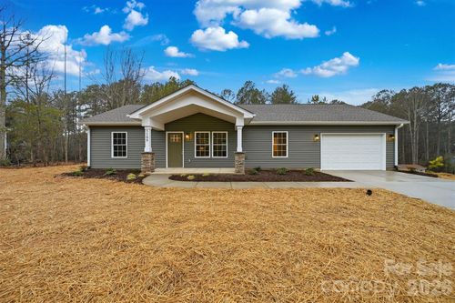 5109 Hanging Rock Ct, Hickory, NC, 28601-9118 | Card Image