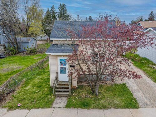 15 W Montrose St, Rhinelander, WI, 54501-2726 | Card Image