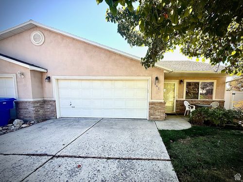 361 E 1900 N, North Ogden, UT, 84414-7213 | Card Image