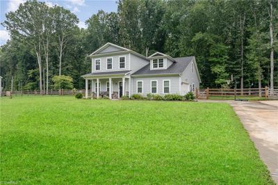 230 Barra Drive, House other with 4 bedrooms, 3 bathrooms and null parking in Waxhaw NC | Image 1