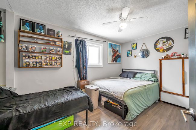 679 Frobisher Crt, House attached with 5 bedrooms, 3 bathrooms and 4 parking in Oshawa ON | Image 13