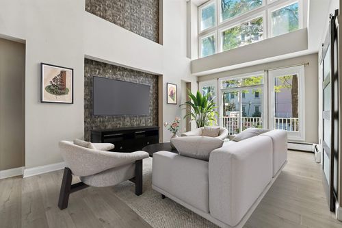 apt-12-206 Shearwater Ct, Jersey City, NJ, 07305-5420 | Card Image