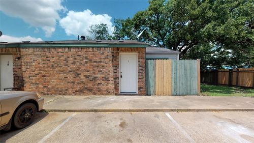 apt-1-725 Peppertree Dr, Bryan, TX, 77801-1868 | Card Image