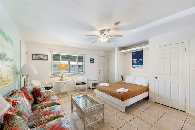 Living Room | Image 4