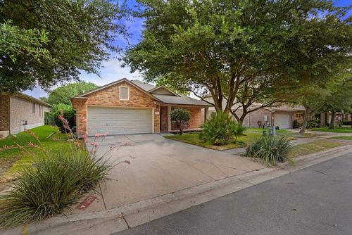 181 Stone Crest Blvd, Buda, TX, 78610-5841 | Card Image